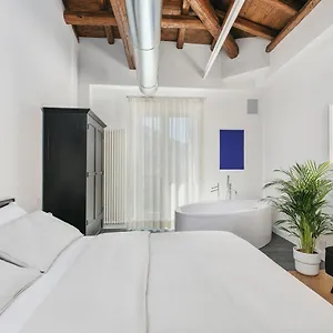 The Silver Lava - A Luxury Boutique Aeroporto di Catania Fontana Rossa
